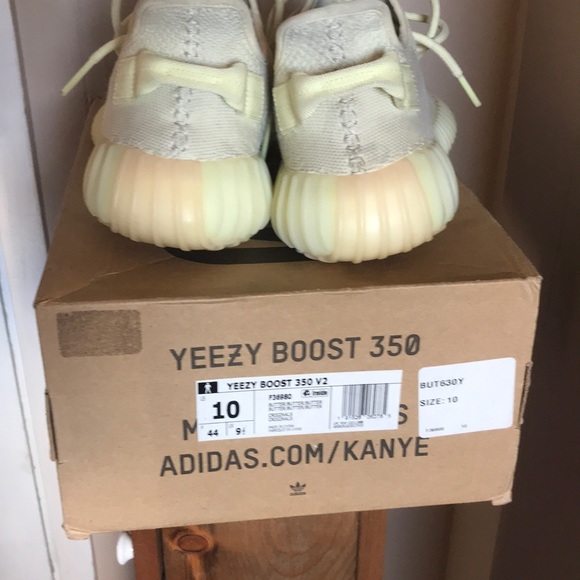 Yeezy boost 350 v2